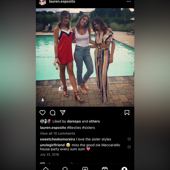 two piece pant set with crop top and flared bottoms - Picture 4 of 4